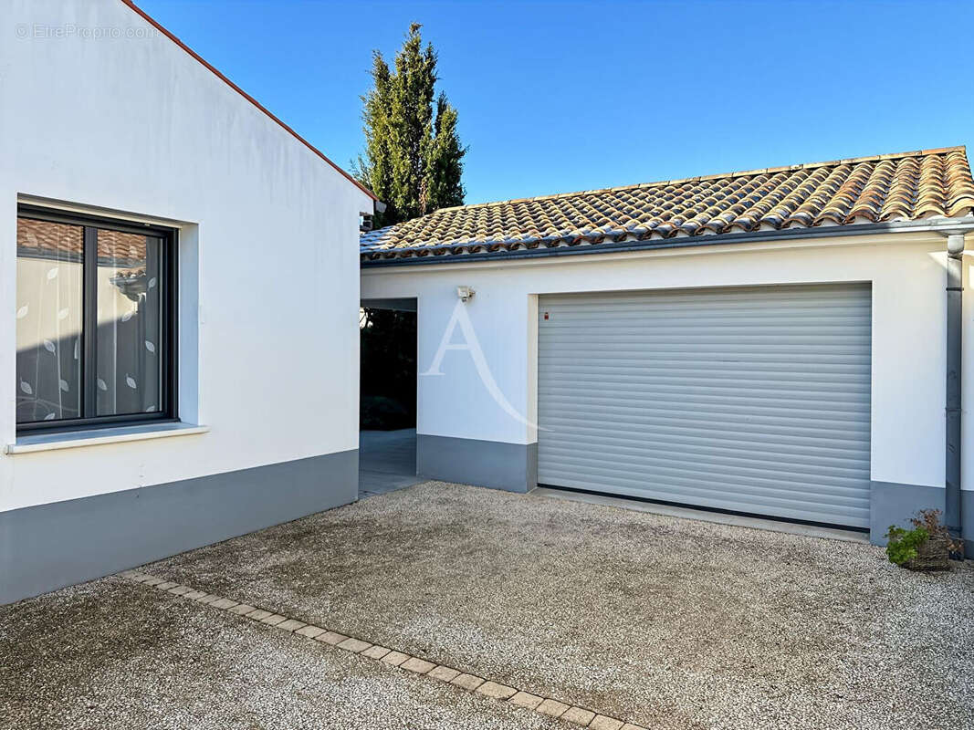 Maison contemporaine - au calme d'une impasse en centre-ville - photo 18