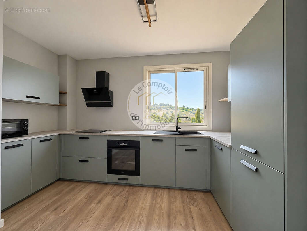 Appartement à MARSEILLE-9E