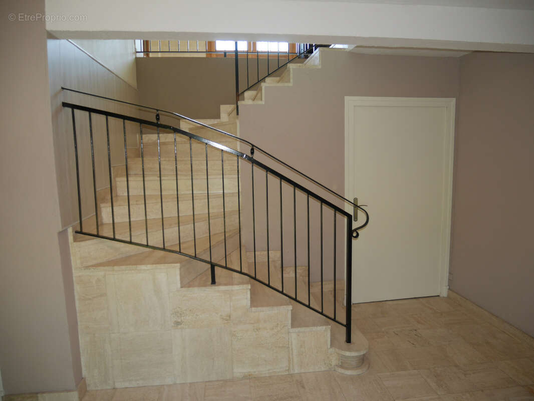 Maison à MONTIGNY-EN-MORVAN