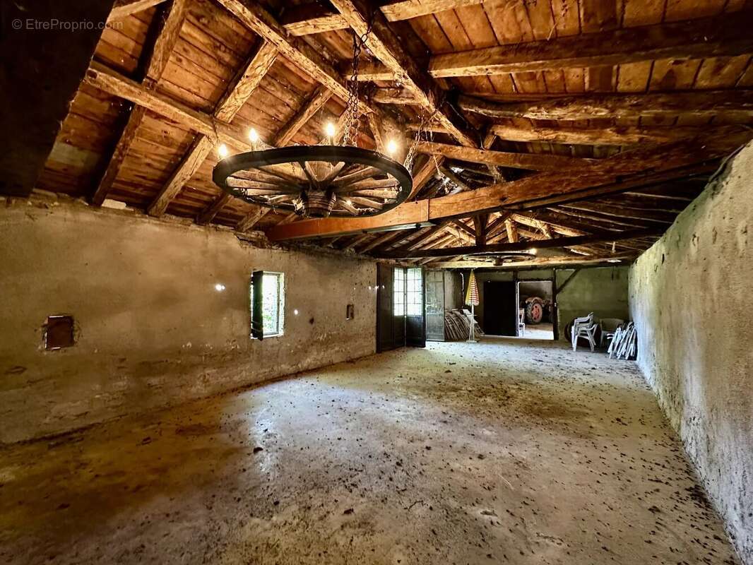 Maison à LAMONZIE-SAINT-MARTIN