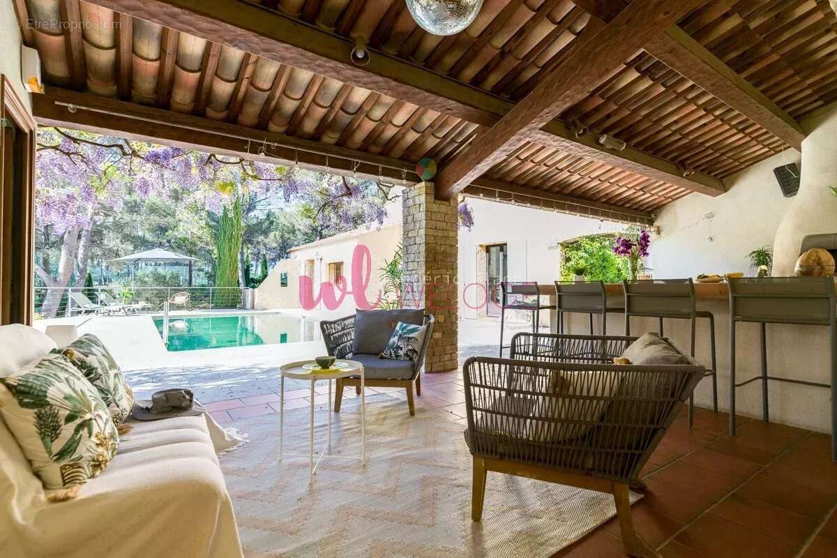 Maison à BOUC-BEL-AIR