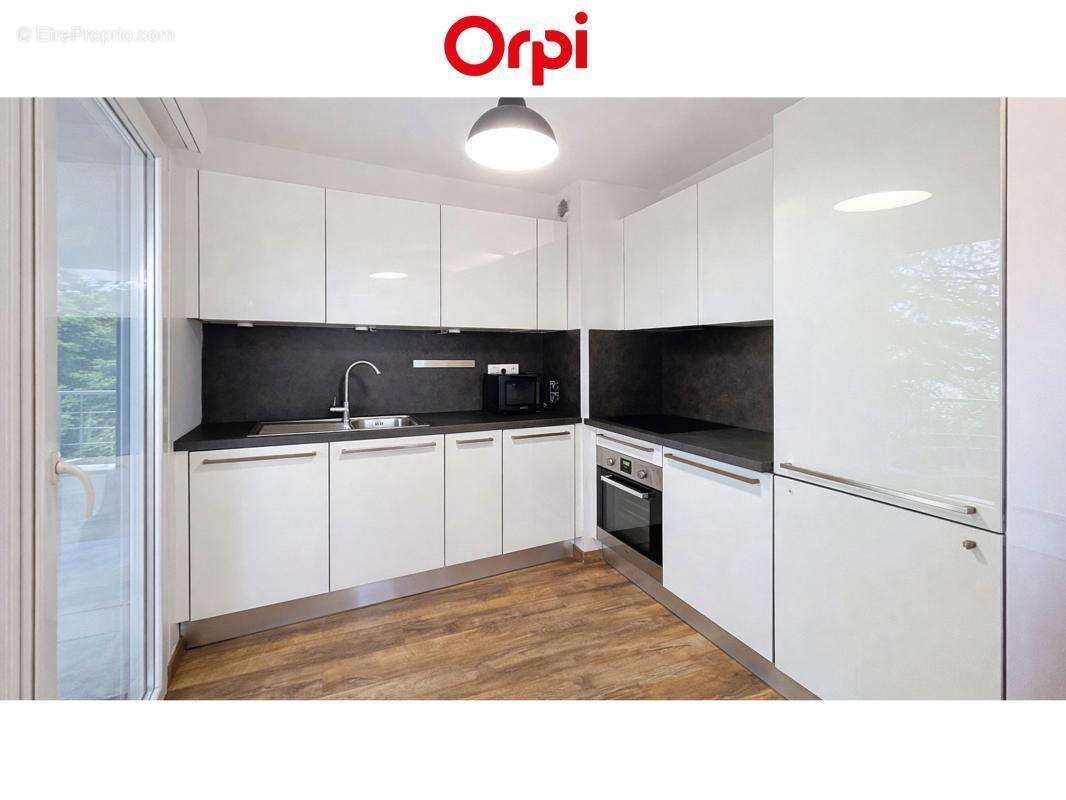 Appartement à VETRAZ-MONTHOUX