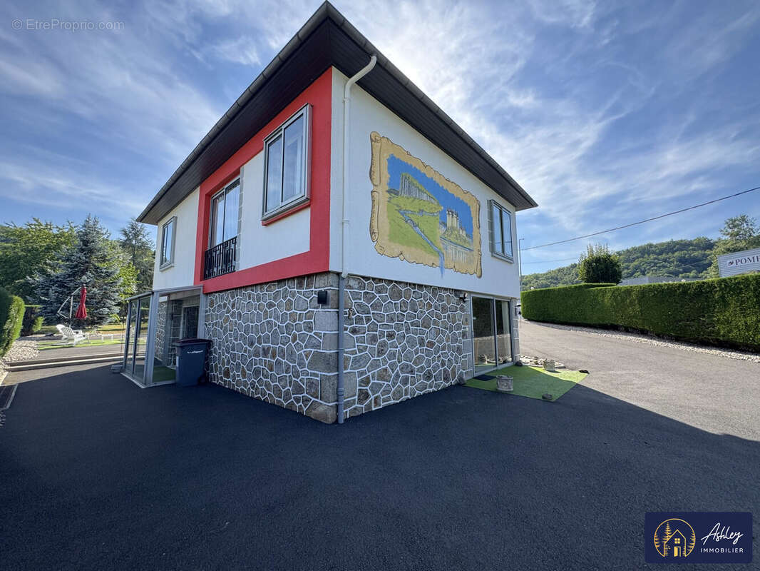 Maison à vendre BORT LES ORGUES 5 pièces