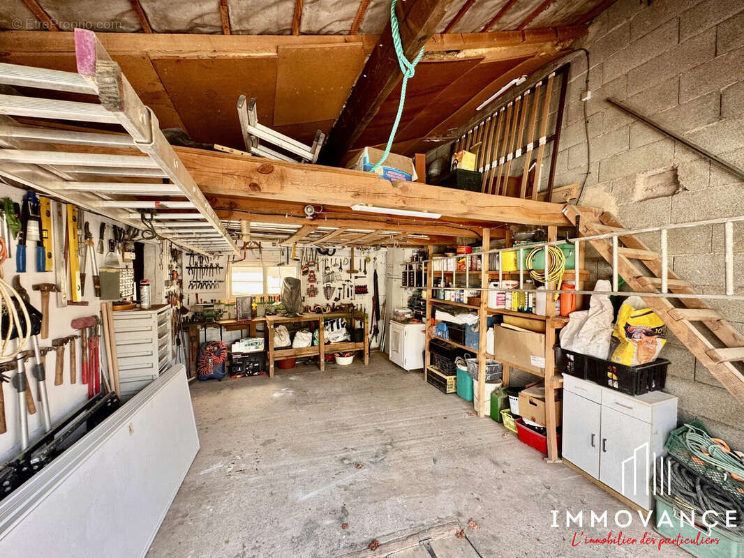 Maison à COURNONTERRAL