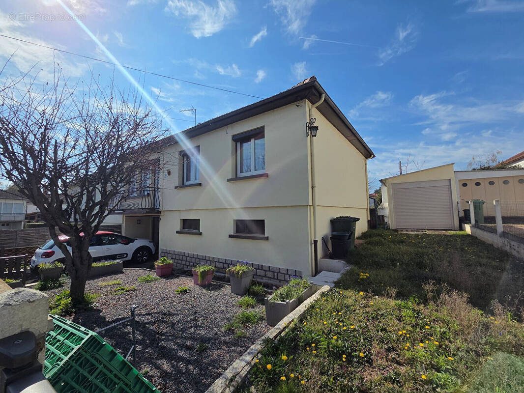 Maison à AVERMES