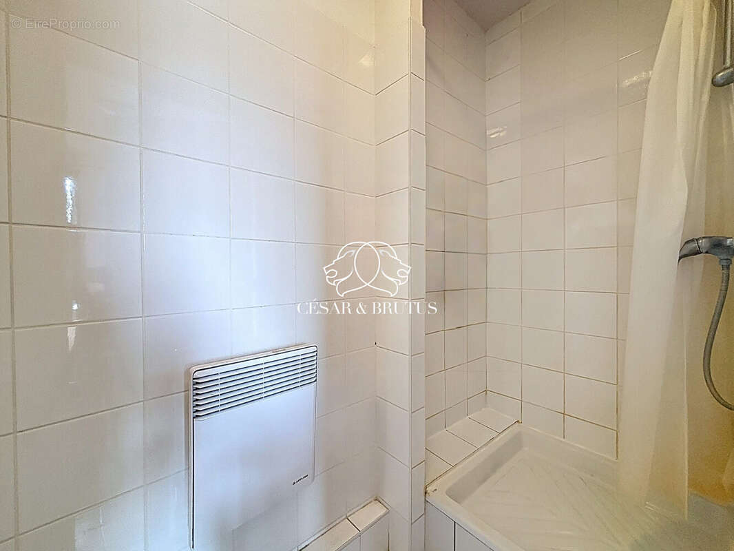 Appartement à LYON-9E