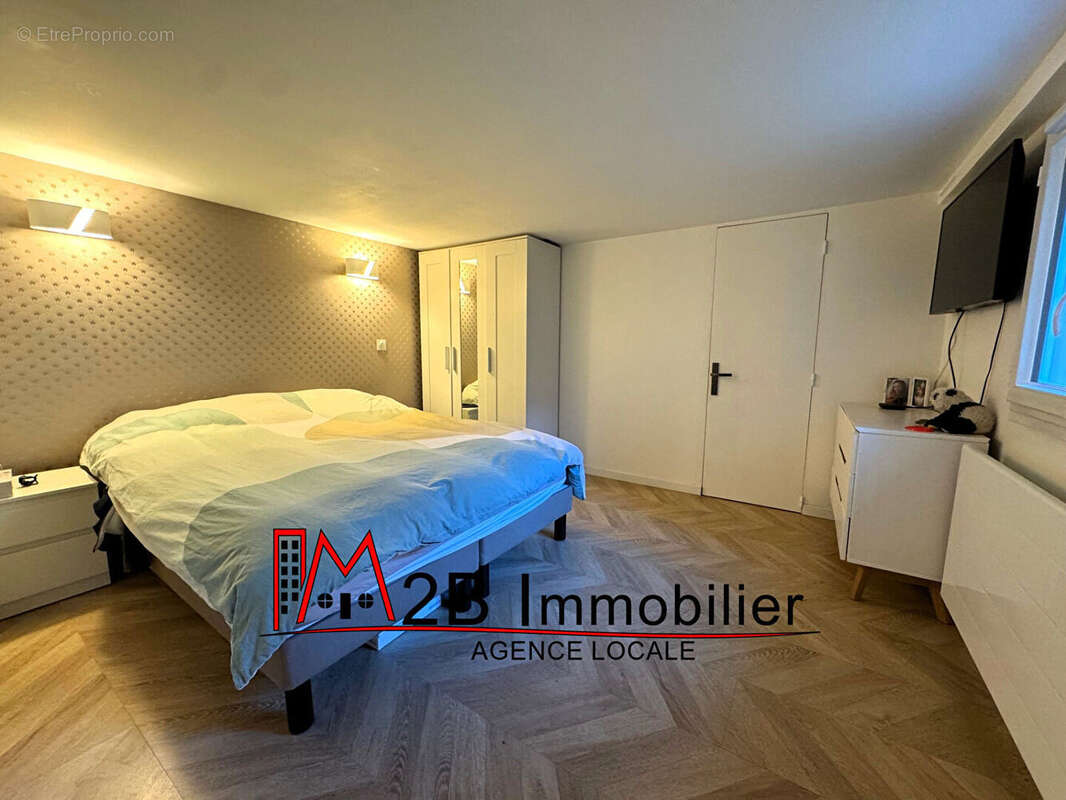 Maison à LAGNY-SUR-MARNE