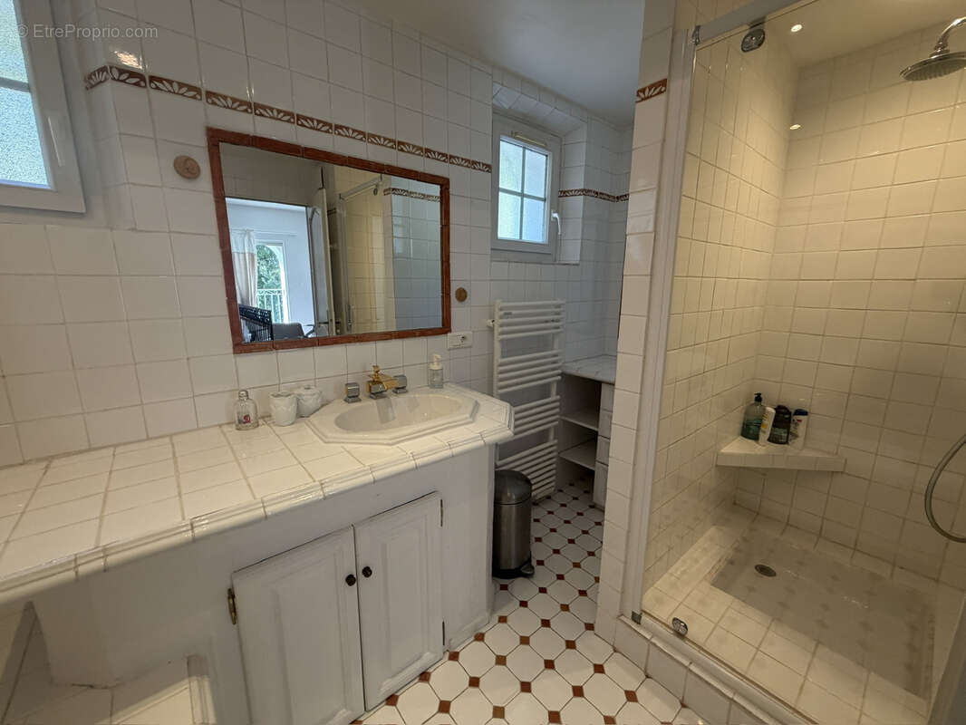 Gattières hauteur résidentiel Villa 4p avec piscine au calme - photo 19
