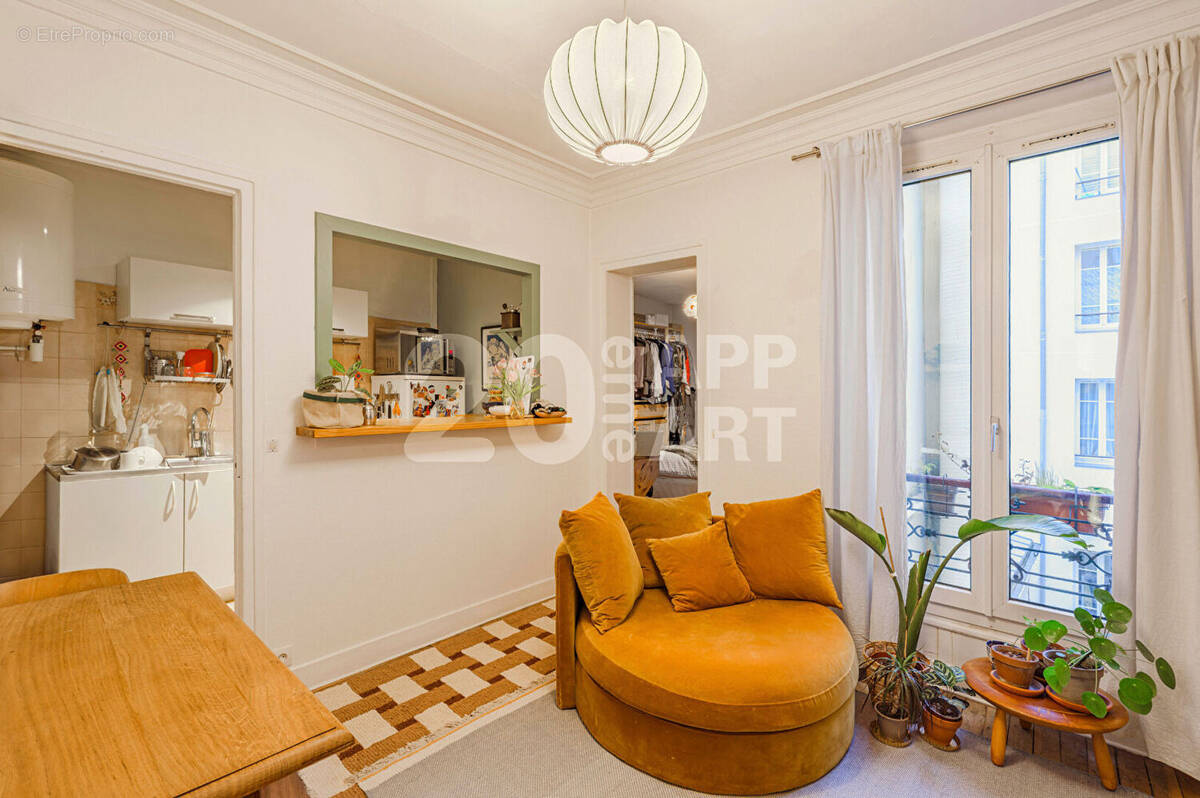 Appartement à PARIS-20E