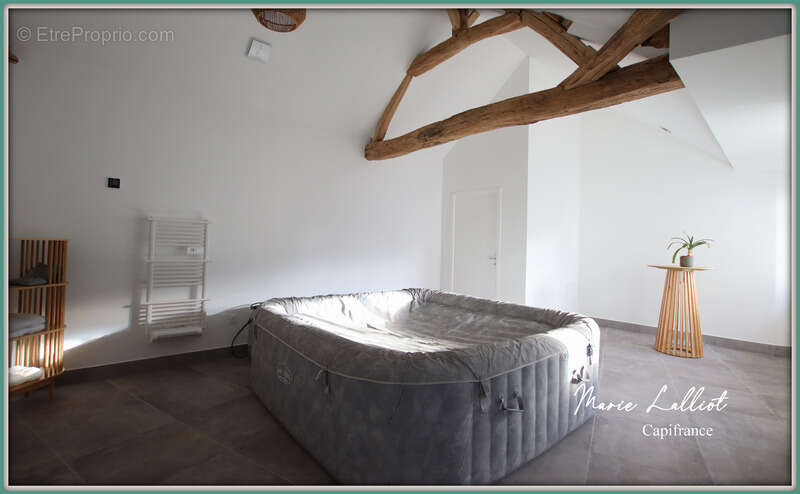 Maison à CHILLEURS-AUX-BOIS