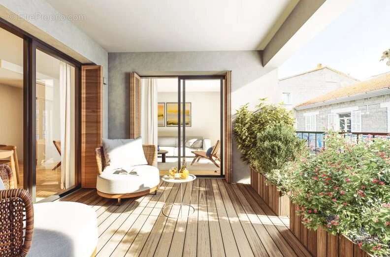 Appartement à PORTO-VECCHIO