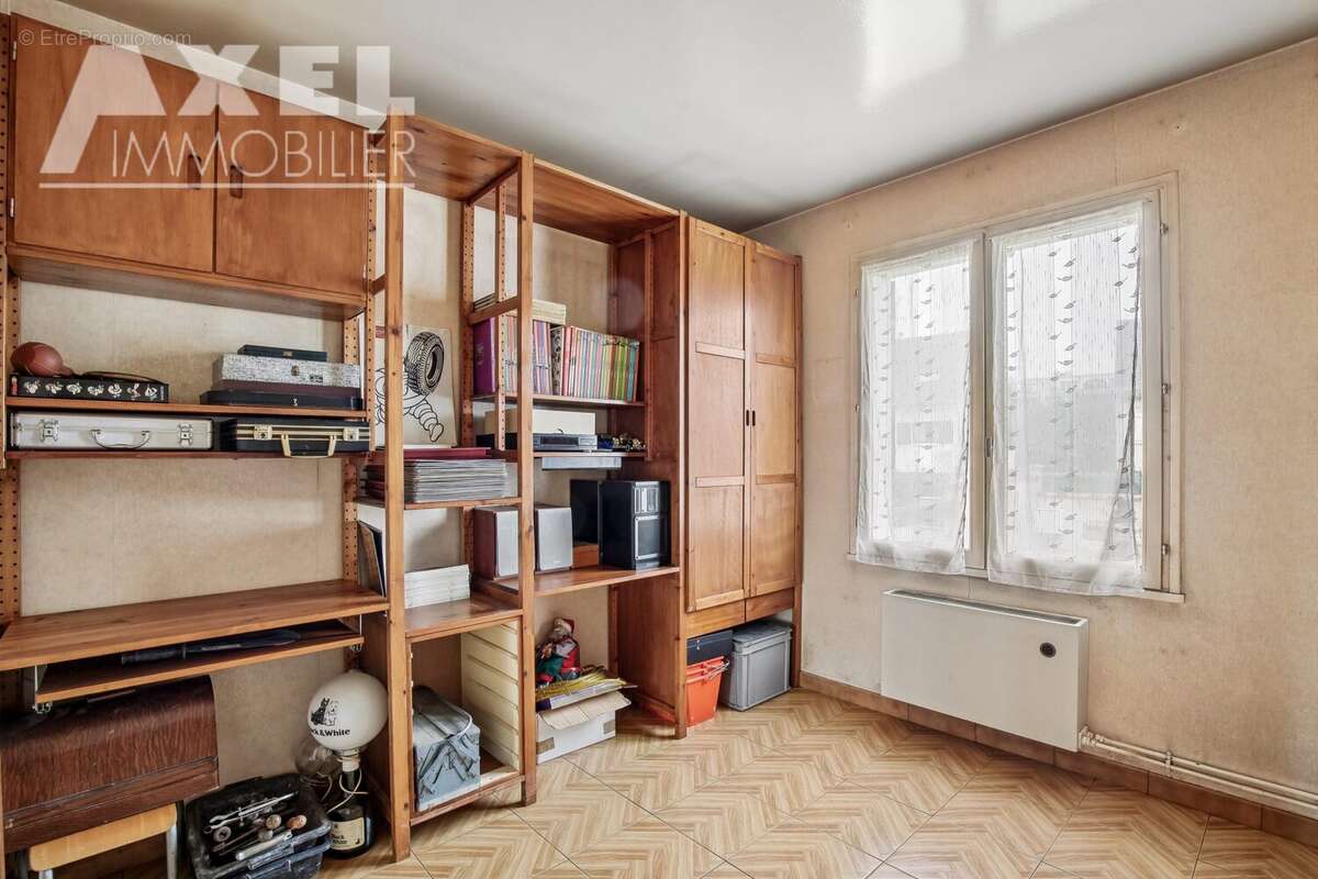 Maison à BOIS-D'ARCY