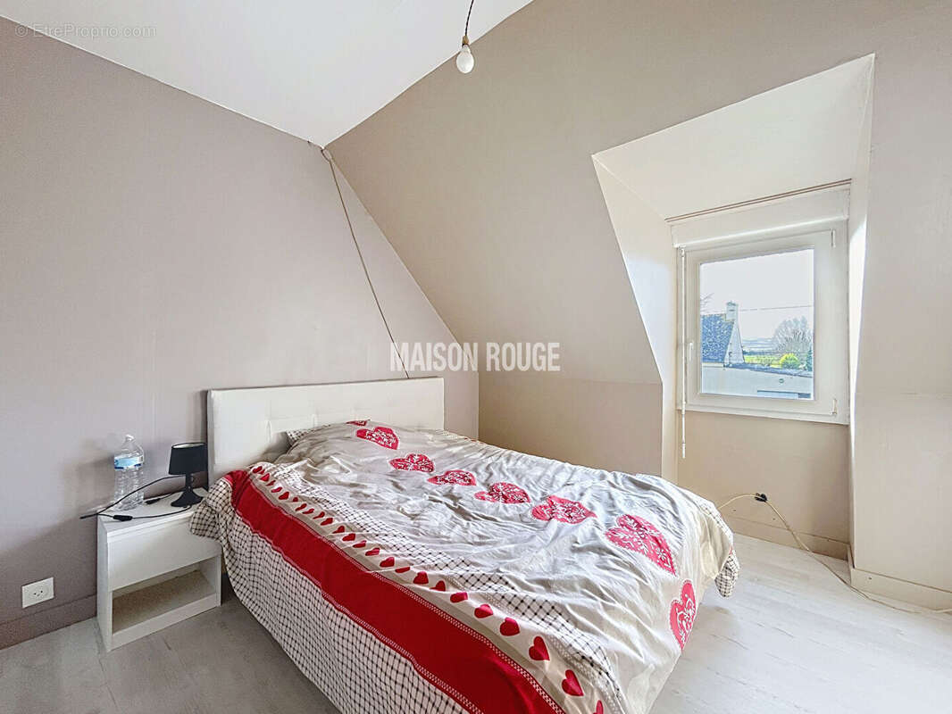 HIREL - Maison avec travaux et beau potentiel sur 835 m², proche Dol-de-Bretagne et baie du Mont-Saint-Miche - photo 9