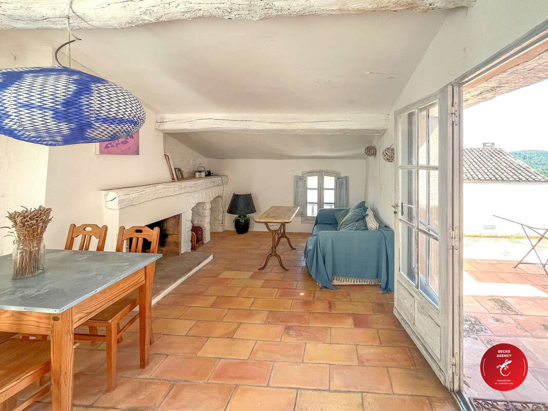 Maison à CLAVIERS
