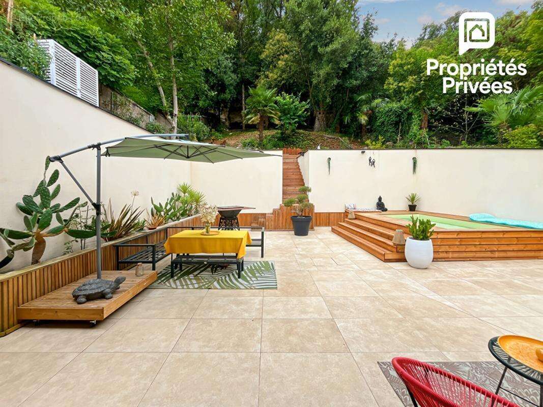 Maison en pierre 215 m² avec piscine et carrière, Cambes proche Bordeaux - photo 15
