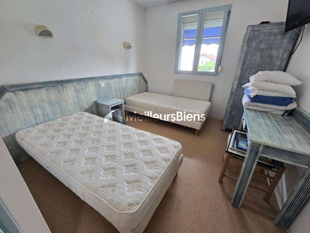 Appartement à AUXONNE