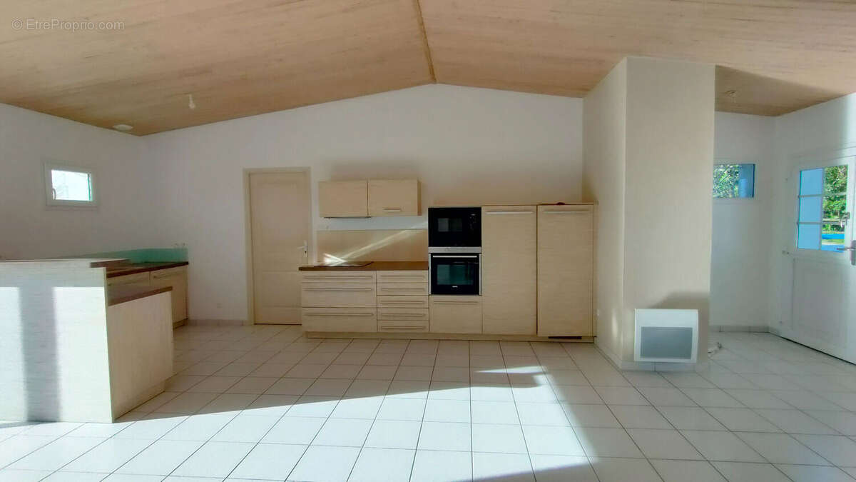 Maison à ANGLES