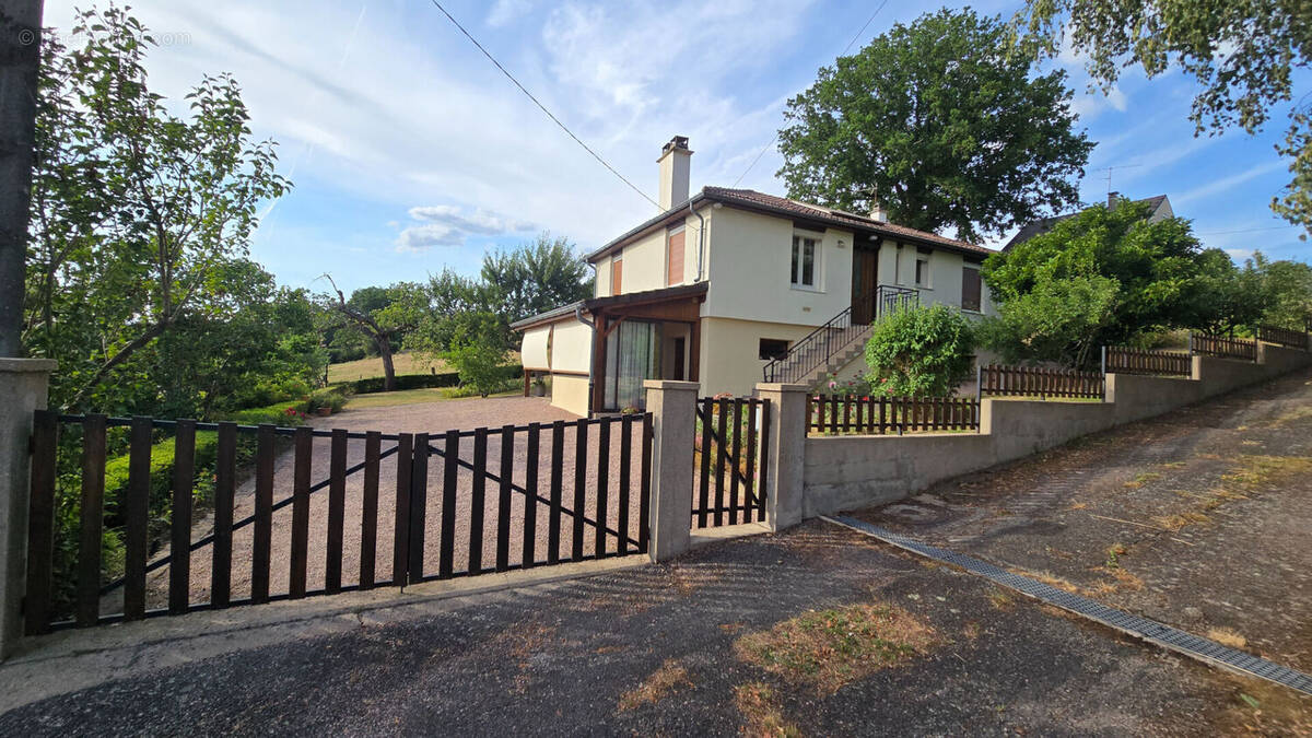 Maison à MARMAGNE