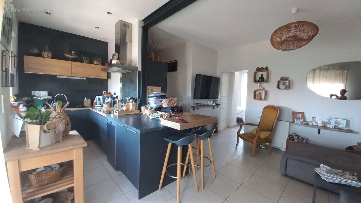 Champ de Mars/ Bassin, appartement T3 jardin. - photo 9