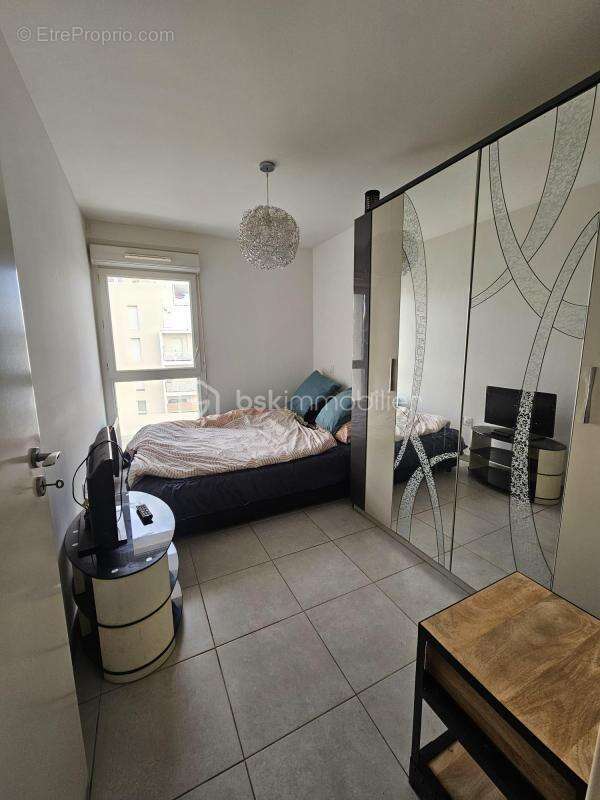 Appartement à MARSEILLE-13E