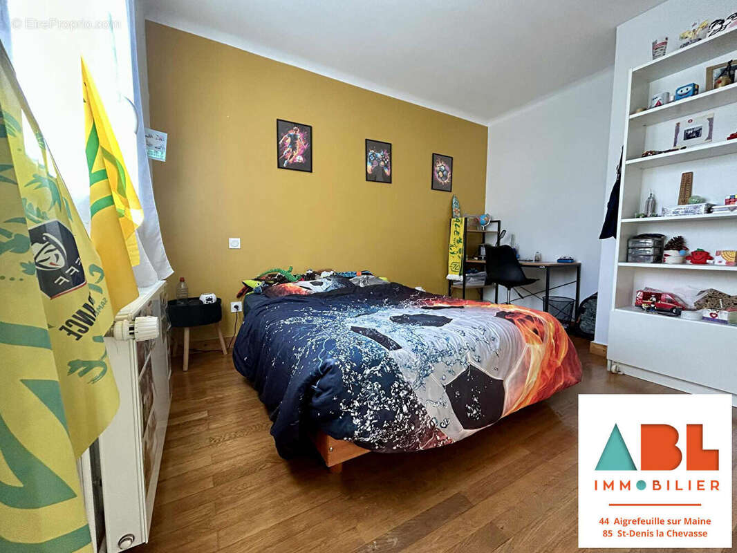 Maison à SAINT-DENIS-LA-CHEVASSE