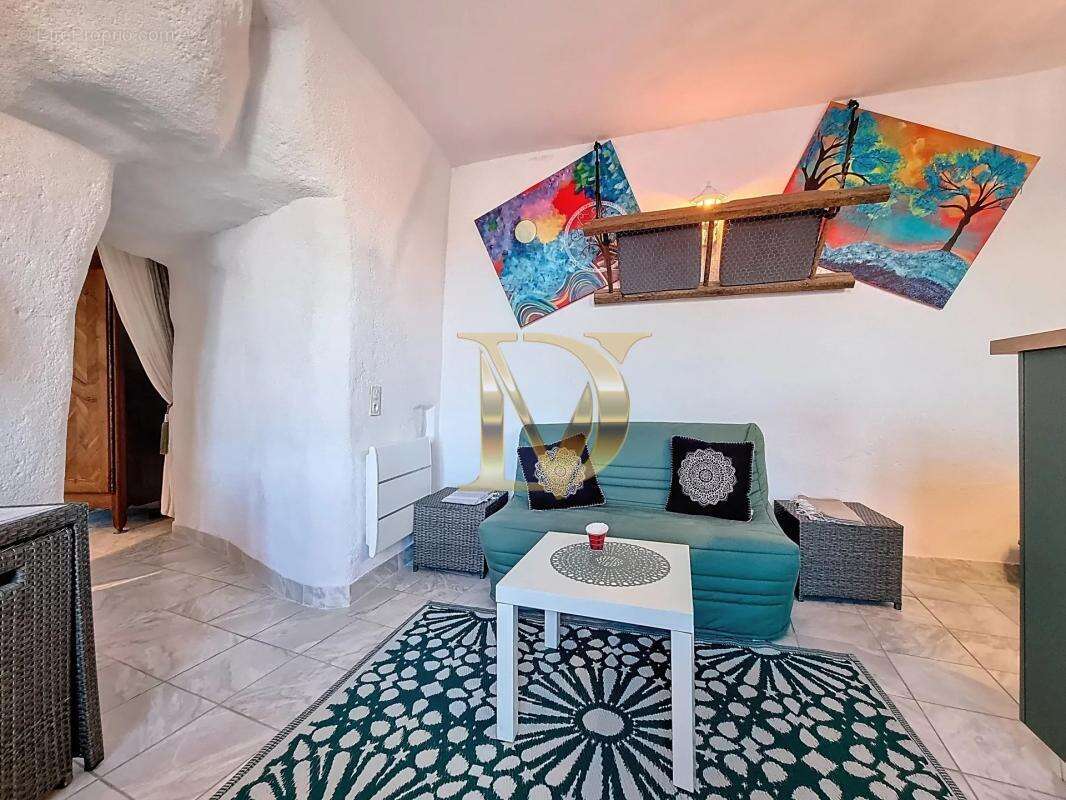 Maison à FAVEROLLES-SUR-CHER