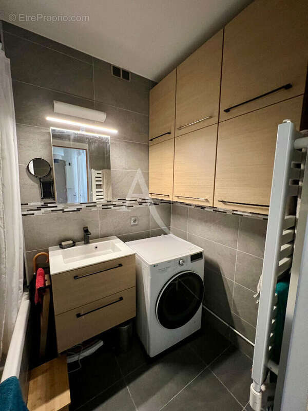 Appartement à FONTENAY-SOUS-BOIS