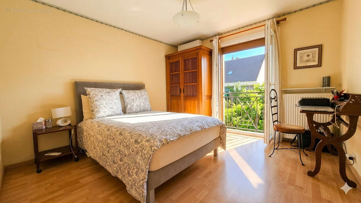 Maison à SAINT-BRICE-SOUS-FORET