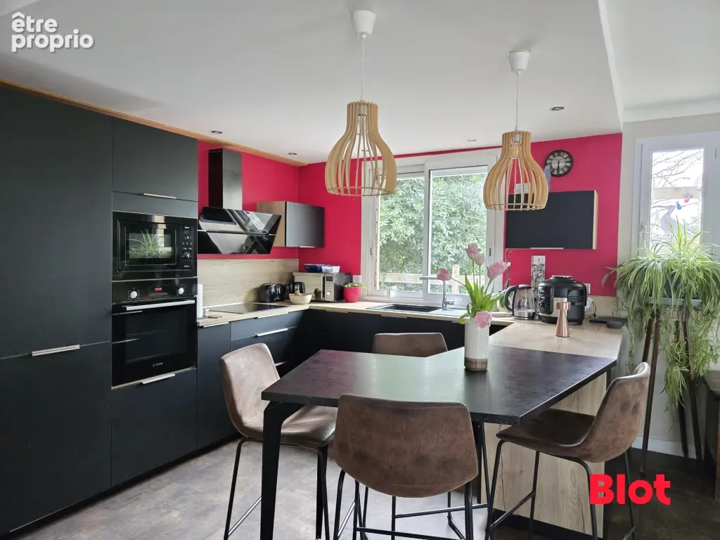 Maison 8 pièces 165 m² à vendre à Trignac (44570) - photo 3