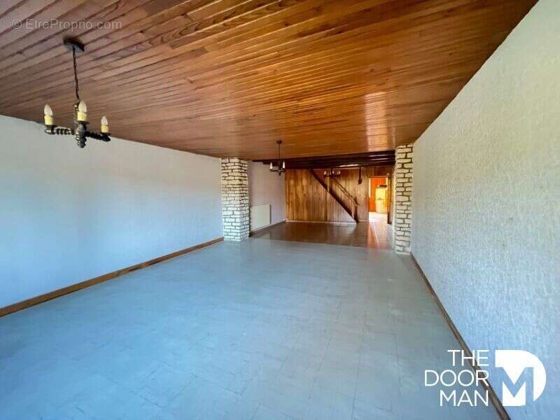 Maison à DOULAINCOURT-SAUCOURT