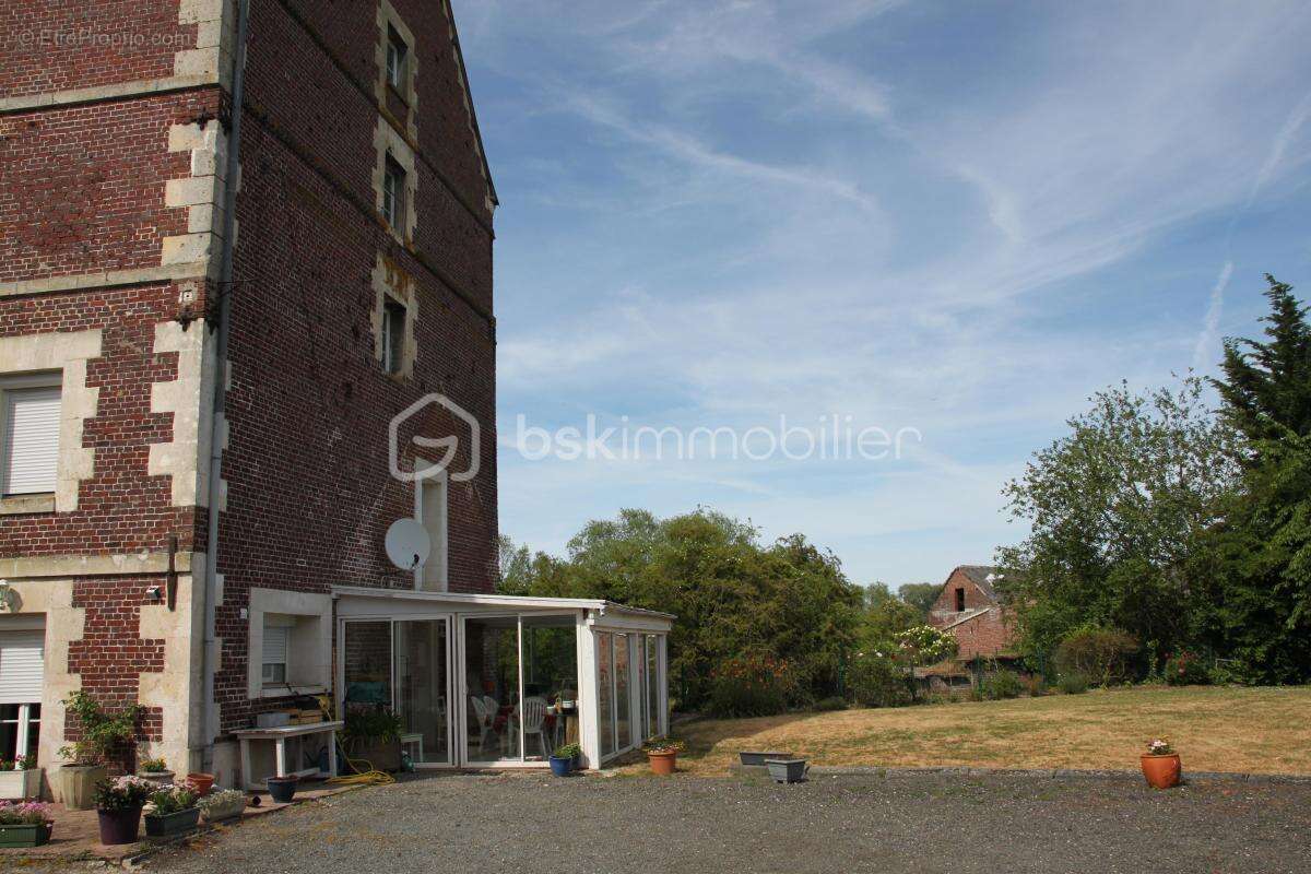 Ensemble immobilier composé de deux immeubles de rapports de 2120 m2 et d'un entrepôt à Sempigny (60400) - photo 26