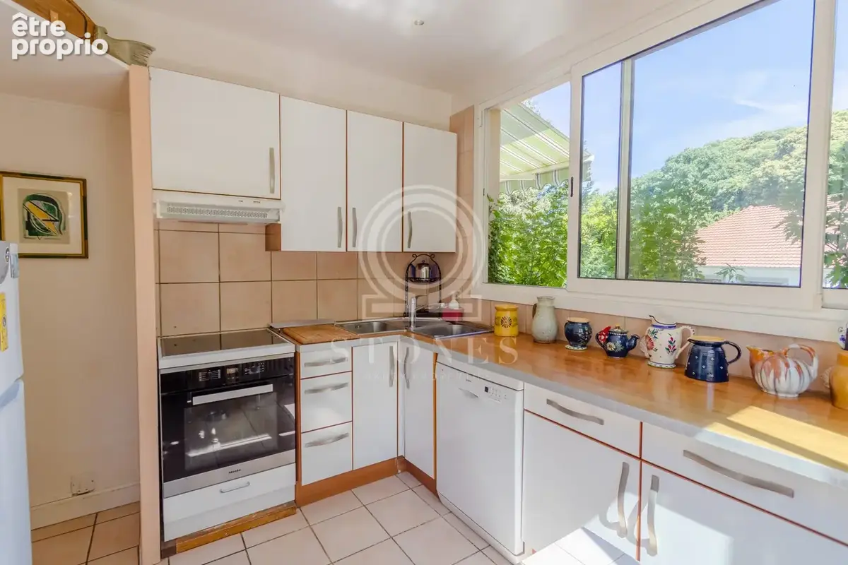 Maison 8 pièces 232 m² à vendre à Louveciennes (78430) - photo 8