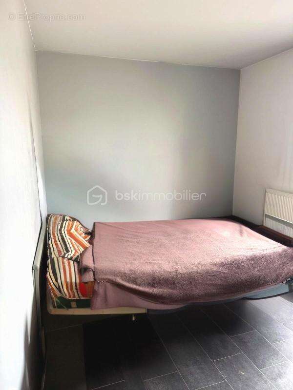 Appartement à FLEURY-MEROGIS