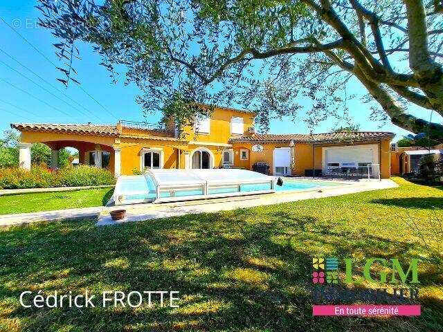 Maison à MONTBOUCHER-SUR-JABRON