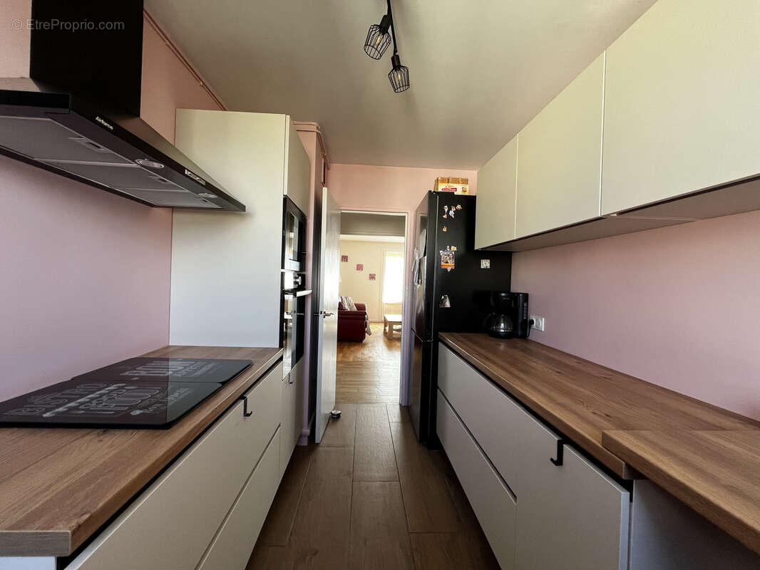 Appartement à SAINT-ANDRE-LES-VERGERS