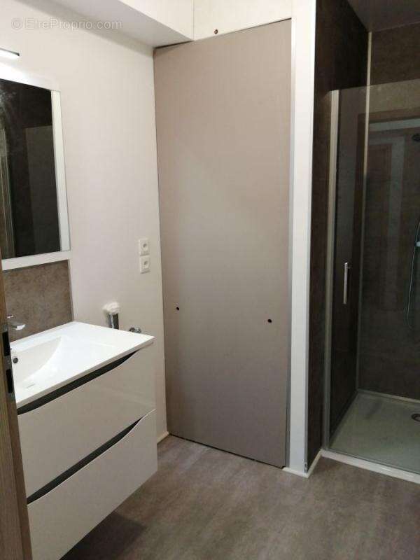 Appartement à LESSY