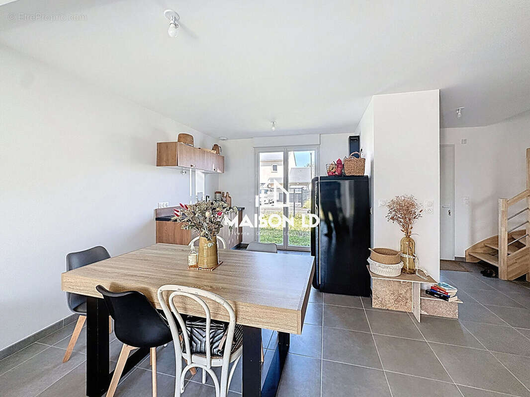 Maison à OUISTREHAM