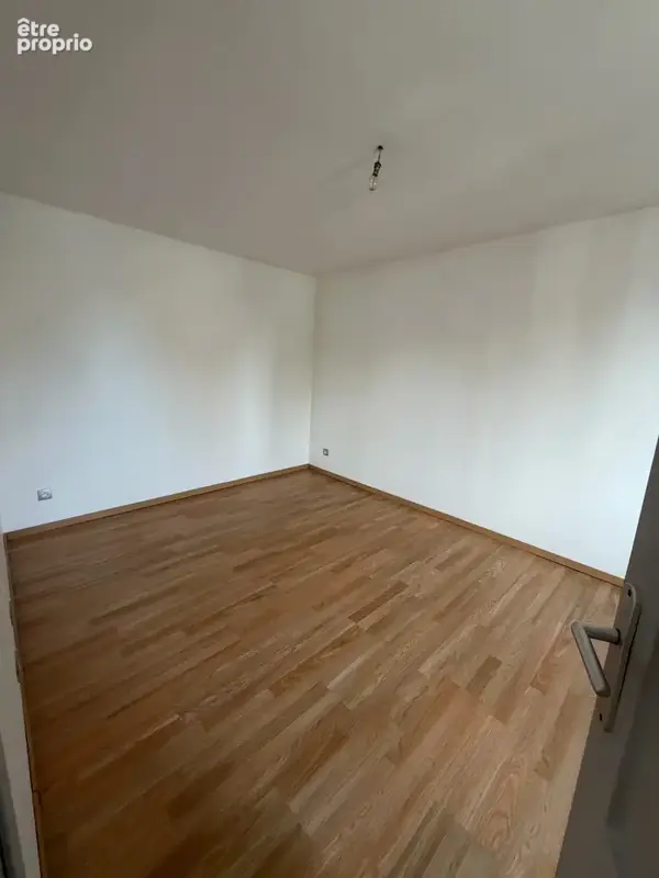 Appartement 150 m² à Bourbon-Lancy  - photo 6
