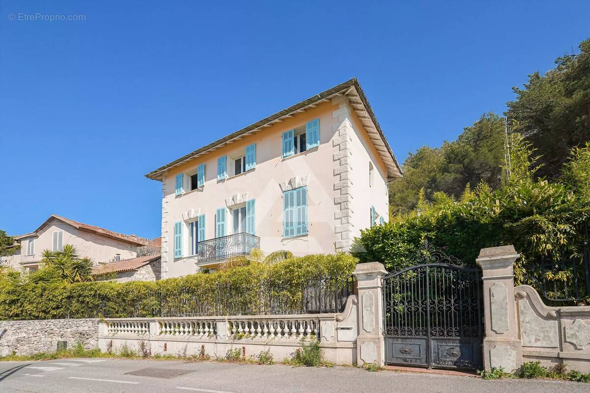 Maison à LA TURBIE