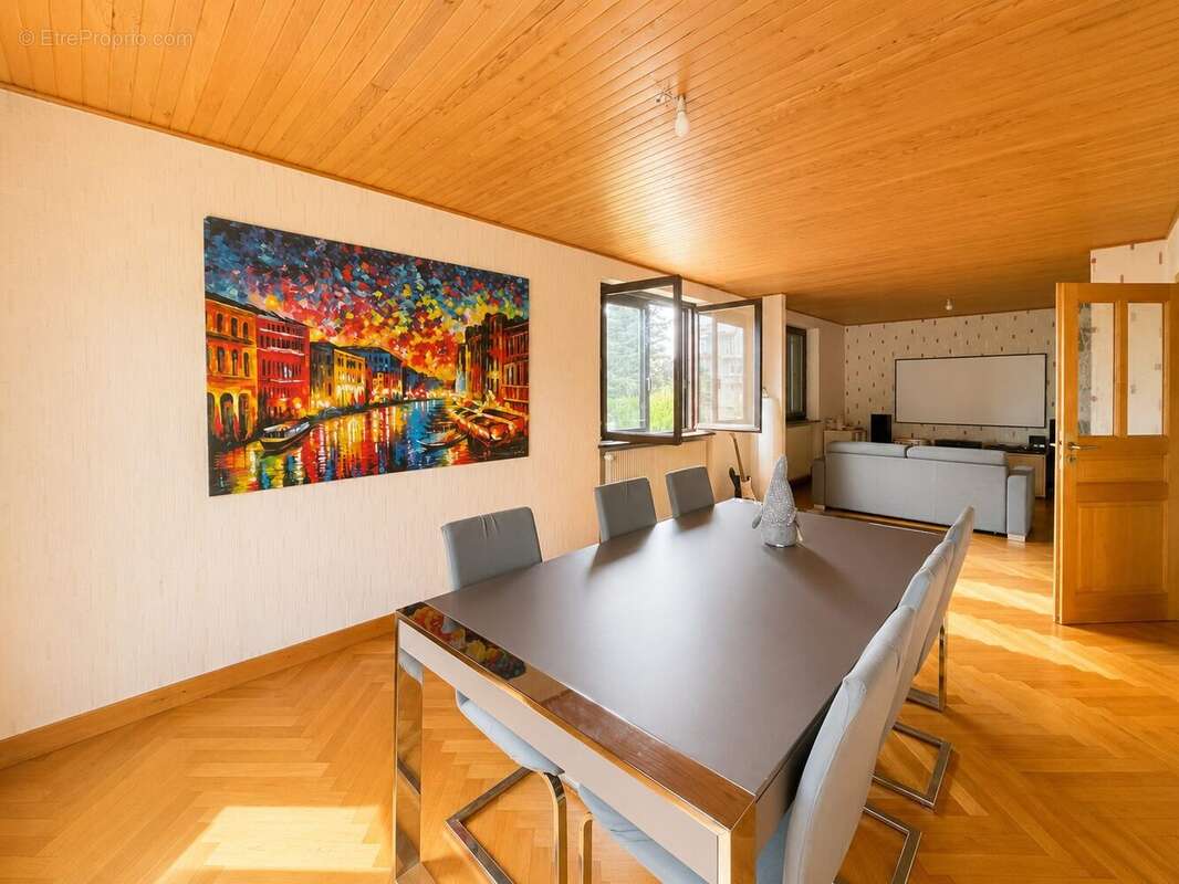 Maison 153 m² à Doubs  - photo 5