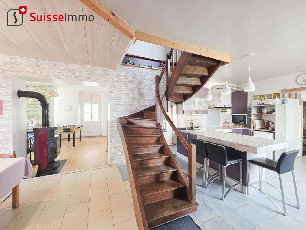 Maison à L&#039;ISLE-SUR-LE-DOUBS