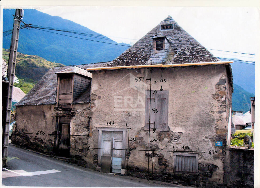Maison à VILLELONGUE