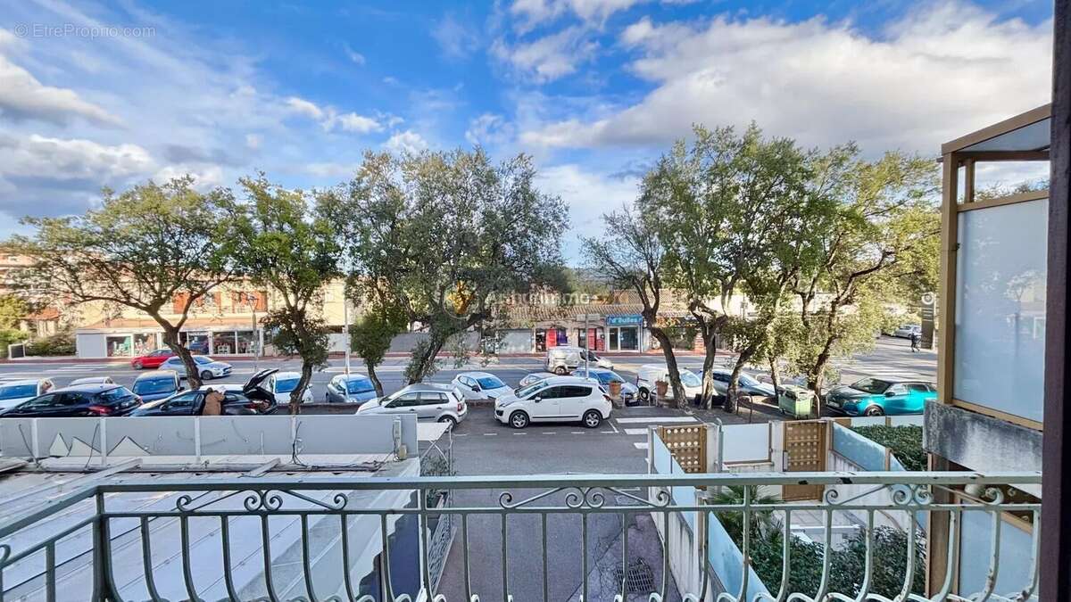 Appartement à FREJUS