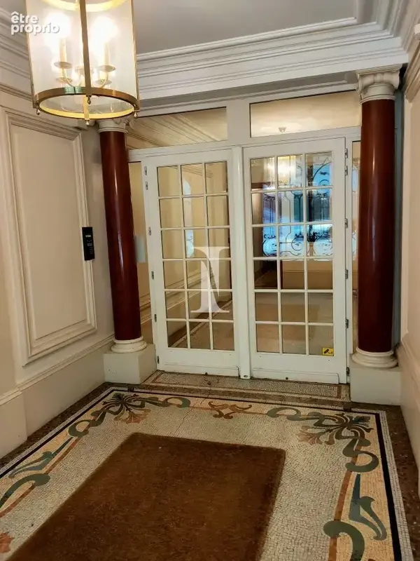 Appartement 1 pièce 10 m² à vendre à Paris-16e (75016) - photo 2