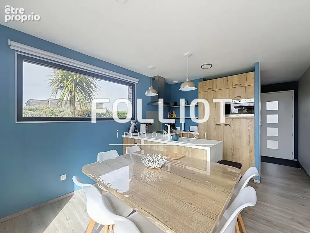 A Vendre Maison de plain pied Ossature bois à Hatainville à 5 minutes du centre de CARTERET et de la plage. - photo 3