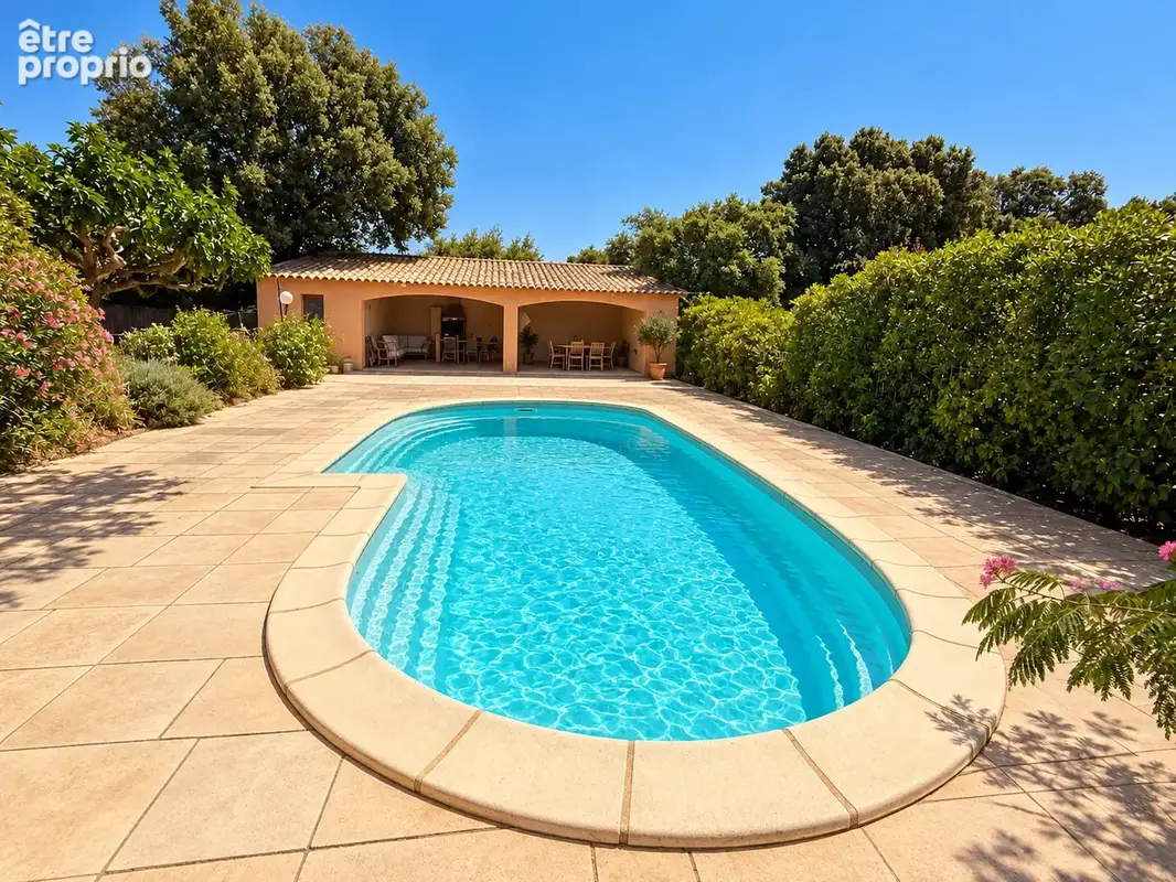 Photo Maison à Suze-La-Rousse au prix de 339 000€