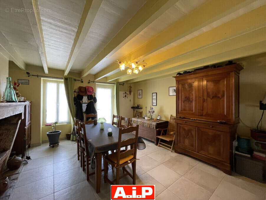 Maison à LE BOUPERE