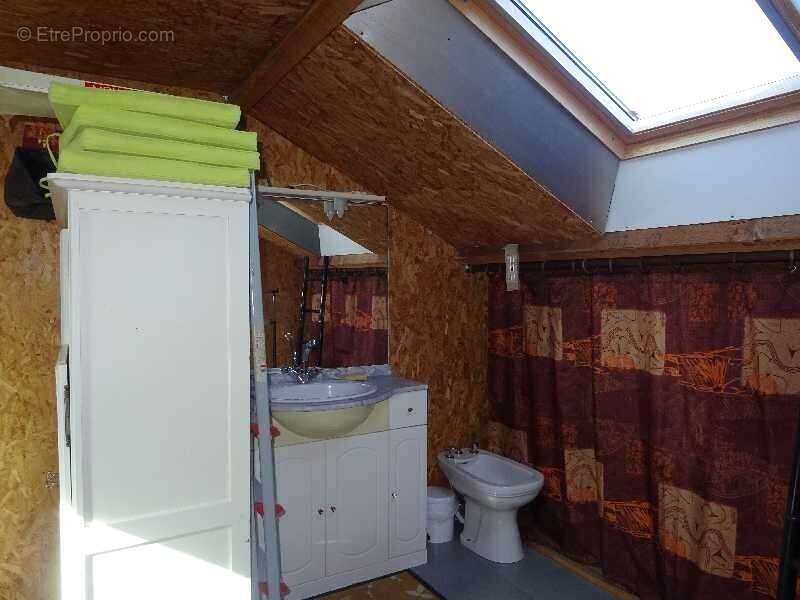 Maison à SAINT-JUNIEN