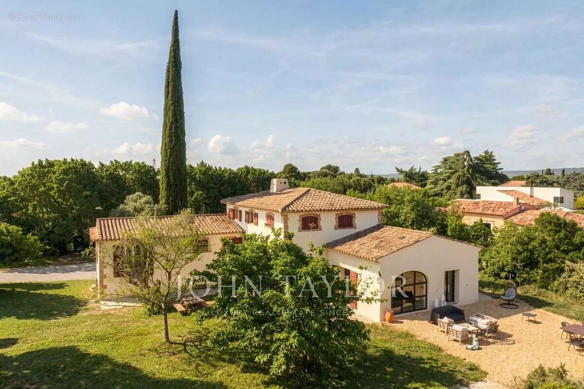 Bastide contemporaine rénovée aux portes d’Aix-en-Provence - photo 5