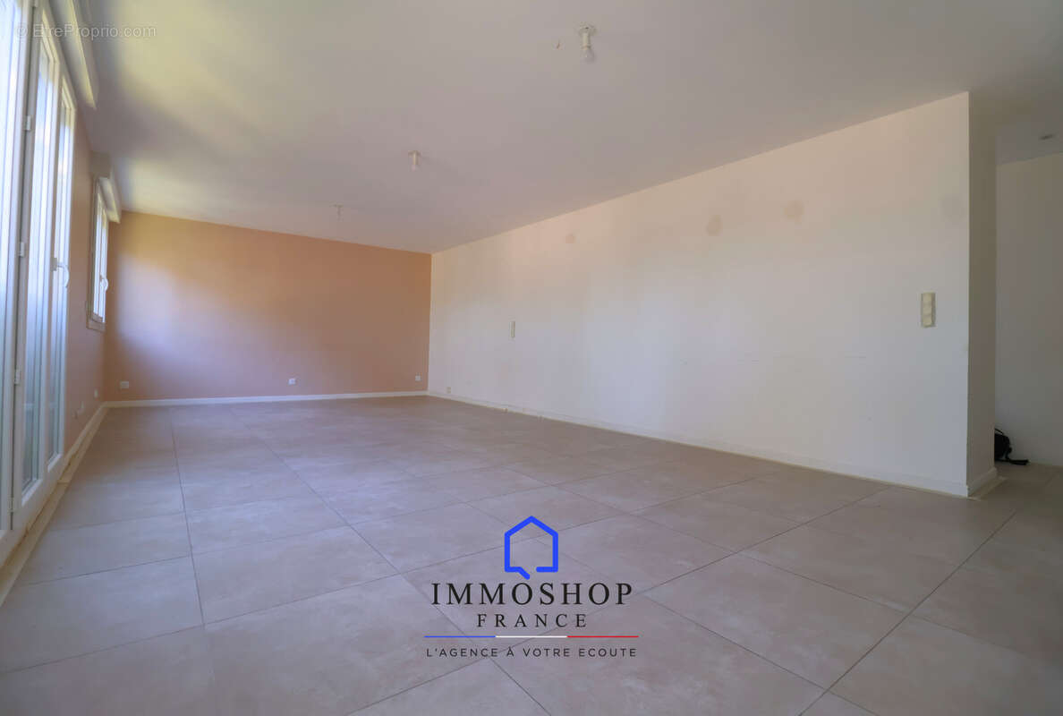 Appartement à MARSEILLE-13E